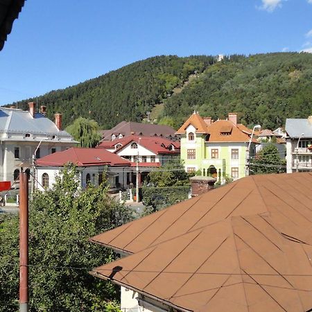 Vila Villador Piatra Neamţ Exterior foto